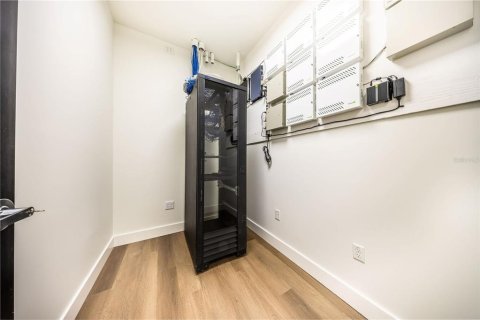 Immobilier commercial à vendre à Longwood, Floride: 634.89 m2 № 2124189 - photo 24
