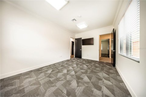 Immobilier commercial à vendre à Longwood, Floride: 634.89 m2 № 2124189 - photo 19