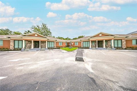 Immobilier commercial à vendre à Longwood, Floride: 634.89 m2 № 2124189 - photo 5