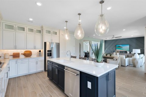 Casa en venta en Mount Dora, Florida, 5 dormitorios, 317.26 m2 № 2166893 - foto 17