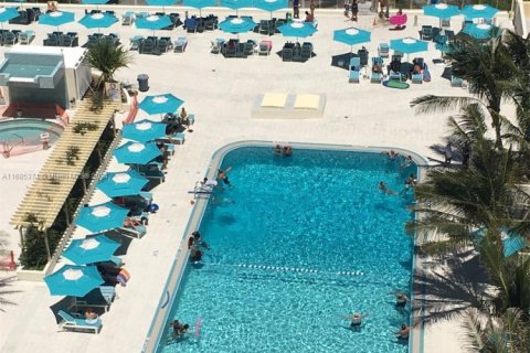 Снять в аренду кондоминиум в Холливуд, Флорида № 1421898 - фото 27