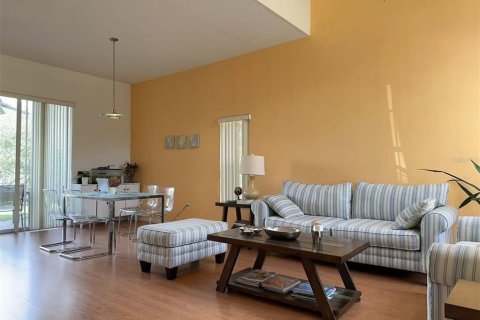 Casa en venta en Orlando, Florida, 3 dormitorios, 189.52 m2 № 1873868 - foto 3