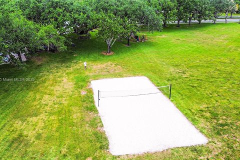 Снять в аренду кондоминиум в Уэст-Палм-Бич, Флорида 2 спальни, 114.83м2, № 1972571 - фото 11