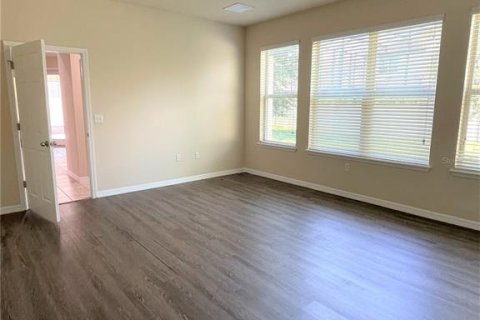 Villa ou maison à louer à Orlando, Floride: 5 chambres, 379.13 m2 № 2120520 - photo 13