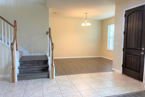 Villa ou maison à louer à Orlando, Floride: 5 chambres, 379.13 m2 № 2120520 - photo 4