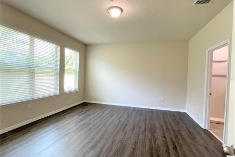 Villa ou maison à louer à Orlando, Floride: 5 chambres, 379.13 m2 № 2120520 - photo 12