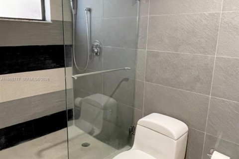 Apartamento en alquiler en Key Biscayne, Florida, 2 dormitorios, 134.71 m2 № 2051058 - foto 17