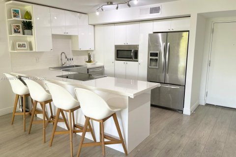 Apartamento en alquiler en Key Biscayne, Florida, 2 dormitorios, 134.71 m2 № 2051058 - foto 15