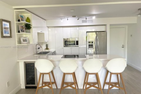 Apartamento en alquiler en Key Biscayne, Florida, 2 dormitorios, 134.71 m2 № 2051058 - foto 14