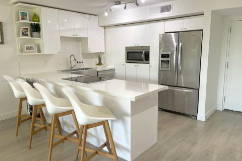 Apartamento en alquiler en Key Biscayne, Florida, 2 dormitorios, 134.71 m2 № 2051058 - foto 16