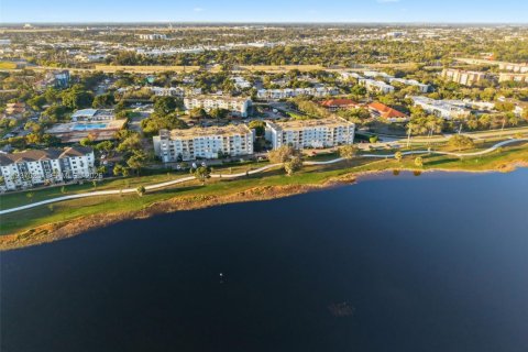 Купить кондоминиум в Уэст-Палм-Бич, Флорида 1 спальня, 65.4м2, № 1997512 - фото 17