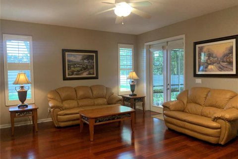 Casa en alquiler en Valrico, Florida, 3 dormitorios, 151.9 m2 № 1901128 - foto 4