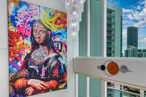 Condominio en venta en Miami, Florida, 2 dormitorios, 130.25 m2 № 1748131 - foto 1