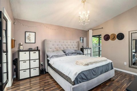 Casa en venta en Wesley Chapel, Florida, 4 dormitorios, 171.31 m2 № 1914889 - foto 12