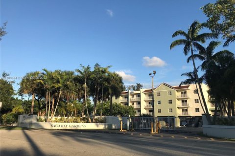 Condo in Cutler Bay, Florida, 2 bedrooms  № 2076750