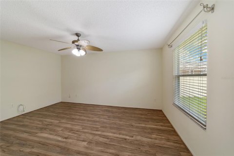 House in The Villages, Florida 2 bedrooms, 104.14 sq.m. № 1253260 - photo 25