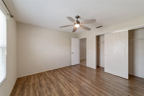 House in The Villages, Florida 2 bedrooms, 104.14 sq.m. № 1253260 - photo 30
