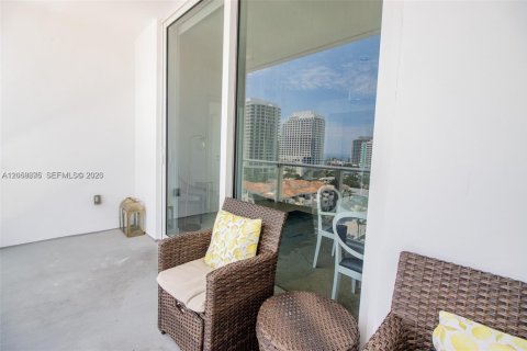 Copropriété à louer à Fort Lauderdale, Floride: 1 chambre, 76.74 m2 № 2169120 - photo 4