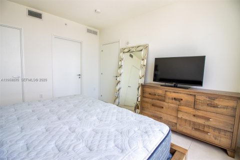 Copropriété à louer à Fort Lauderdale, Floride: 1 chambre, 76.74 m2 № 2169120 - photo 6