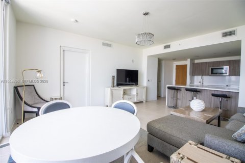 Copropriété à louer à Fort Lauderdale, Floride: 1 chambre, 76.74 m2 № 2169120 - photo 28