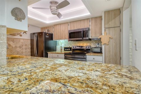 Condo in Longboat Key, Florida, 1 bedroom  № 1856321 - photo 14