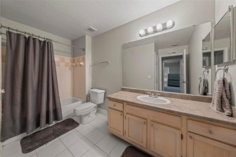 Condo in Orlando, Florida, 2 bedrooms  № 1884934 - photo 23
