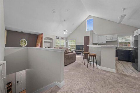 Condo in Orlando, Florida, 2 bedrooms  № 1884934 - photo 10