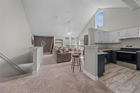 Condo in Orlando, Florida, 2 bedrooms  № 1884934 - photo 9