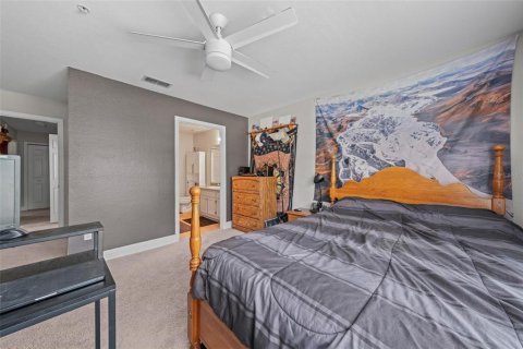 Condo in Orlando, Florida, 2 bedrooms  № 1884934 - photo 22