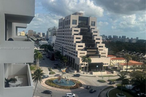 Condominio en venta en Coral Gables, Florida, 2 dormitorios, 101.54 m2 № 1992358 - foto 21