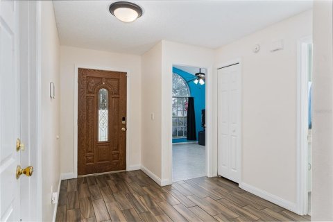 House in Winter Haven, Florida 3 bedrooms, 148.27 sq.m. № 1543088 - photo 18