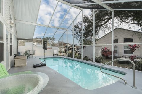 House in Winter Haven, Florida 3 bedrooms, 148.27 sq.m. № 1543088 - photo 15