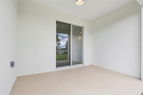 Villa ou maison à vendre à Groveland, Floride: 4 chambres, 168.99 m2 № 2233652 - photo 19
