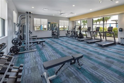 House in Groveland, Florida 4 bedrooms, 168.99 sq.m. № 2233652 - photo 10