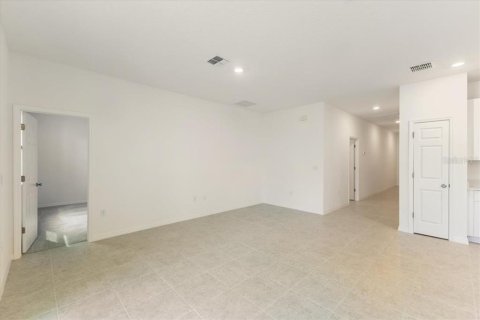 Villa ou maison à vendre à Fruitland Park, Floride: 3 chambres, 141.21 m2 № 1780614 - photo 11