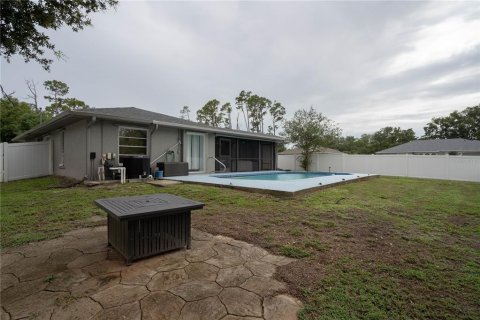 House in Port Charlotte, Florida 2 bedrooms, 132.94 sq.m. № 1777013 - photo 30