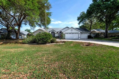 House in Eustis, Florida 3 bedrooms, 184.04 sq.m. № 1392950 - photo 3