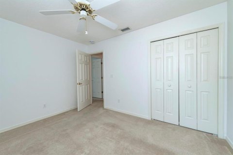 House in Eustis, Florida 3 bedrooms, 184.04 sq.m. № 1392950 - photo 17