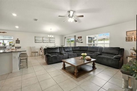 Casa en venta en Kissimmee, Florida, 4 dormitorios, 161.28 m2 № 1832802 - foto 14