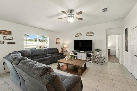 Casa en venta en Kissimmee, Florida, 4 dormitorios, 161.28 m2 № 1832802 - foto 12
