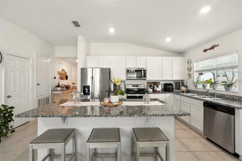 Casa en venta en Kissimmee, Florida, 4 dormitorios, 161.28 m2 № 1832802 - foto 9