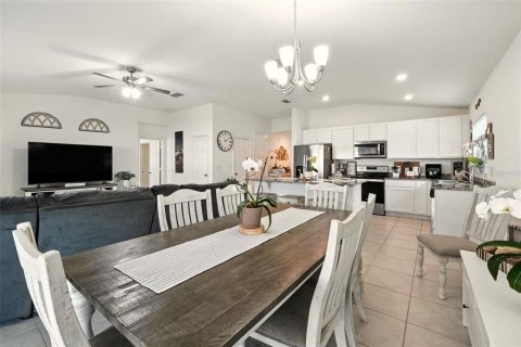 Casa en venta en Kissimmee, Florida, 4 dormitorios, 161.28 m2 № 1832802 - foto 18