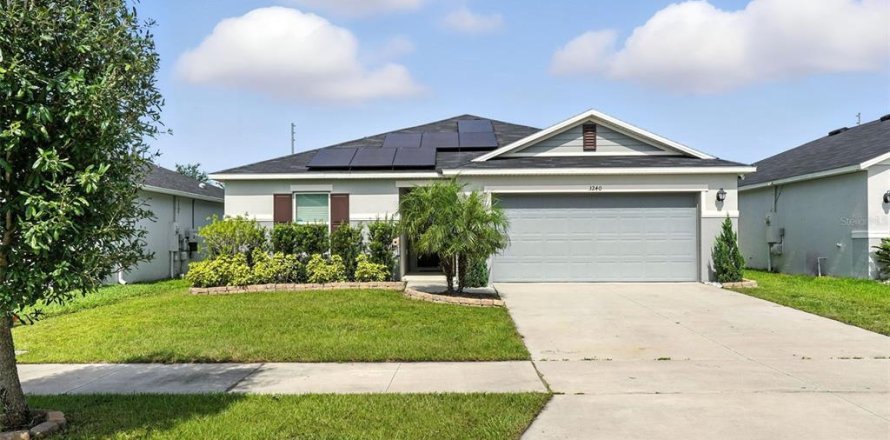 Casa en Kissimmee, Florida 4 dormitorios, 161.28 m2 № 1832802