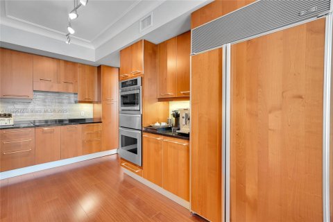 Condo in Hollywood, Florida, 3 bedrooms  № 1953259 - photo 17