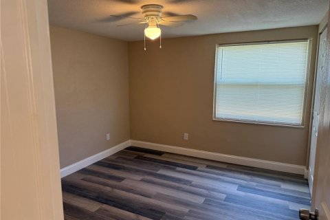 House in Bradenton, Florida 5 bedrooms, 131.55 sq.m. № 1879781 - photo 7