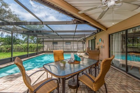 Casa en venta en Port Richey, Florida, 2 dormitorios, 140.28 m2 № 1826548 - foto 30