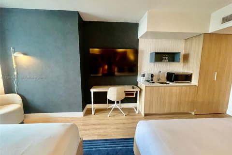 Copropriété à vendre à Miami, Floride: 32.24 m2 № 2089407 - photo 3