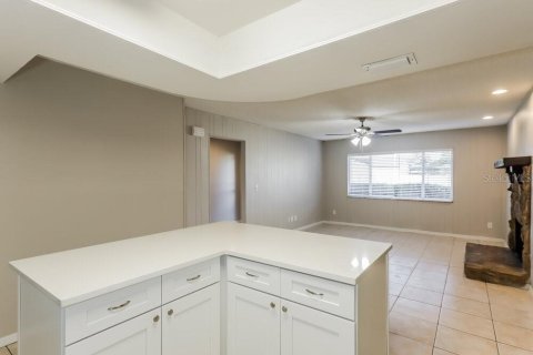 Villa ou maison à louer à Seffner, Floride: 4 chambres, 179.95 m2 № 2427500 - photo 7