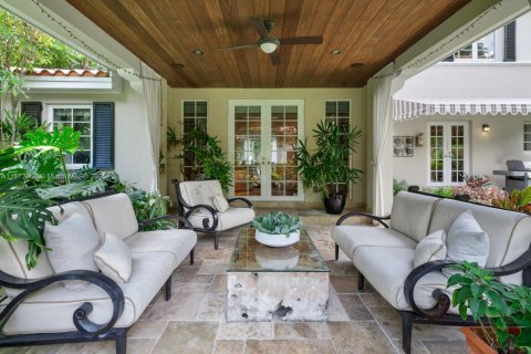 Villa ou maison à vendre à Coral Gables, Floride: 4 chambres, 326.37 m2 № 1932596 - photo 6