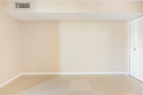 Copropriété à louer à Pompano Beach, Floride: 2 chambres, 130.06 m2 № 2395497 - photo 18
